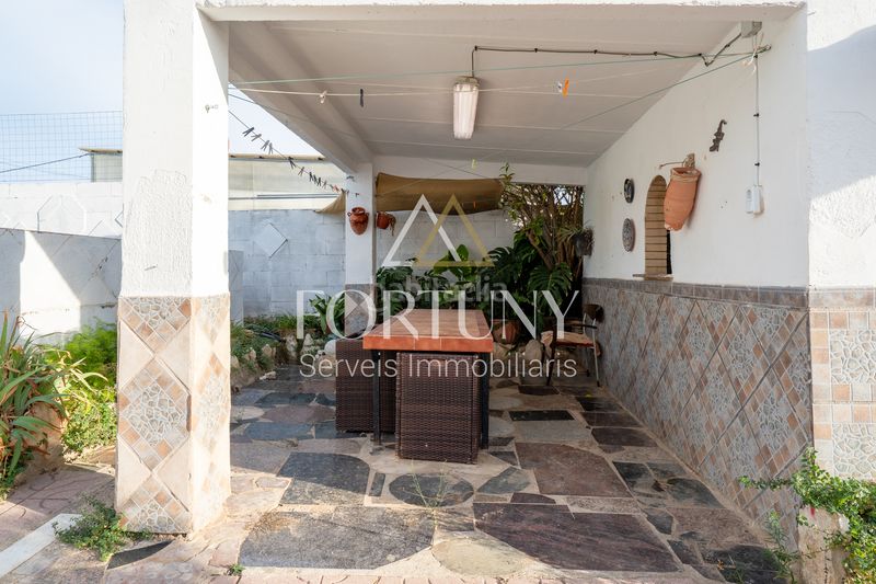 Foto ce94adcb-1915-486c-b19e-d2593a9d4507. Casa  en venta en el catllar en Catllar (El)