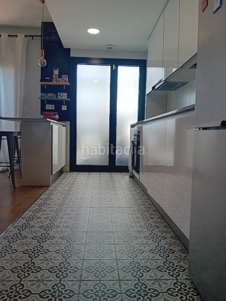 Foto 16e7d914-884c-47de-849b-291263eb6a70. Pis amb calefacció aparcament piscina a Almendrales Madrid