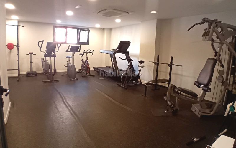 Foto 2e61b9dc-384a-433f-a9f2-b753ebedcdde. Pis amb calefacció aparcament piscina a Almendrales Madrid