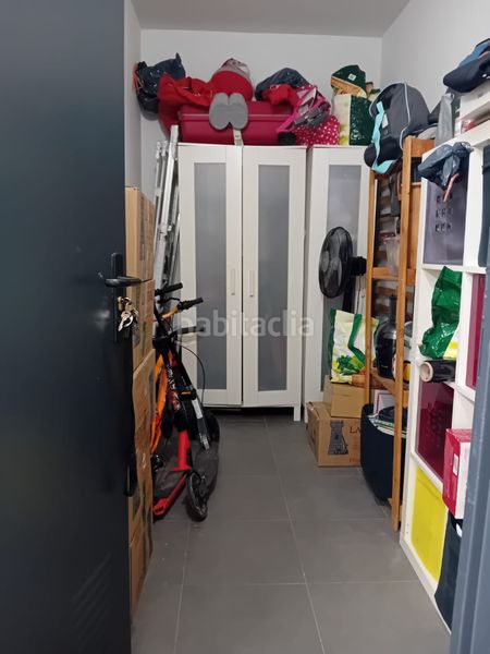 Foto 5dcb12ff-00a1-4775-9dd0-b7d3e0380c11. Pis amb calefacció aparcament piscina a Almendrales Madrid