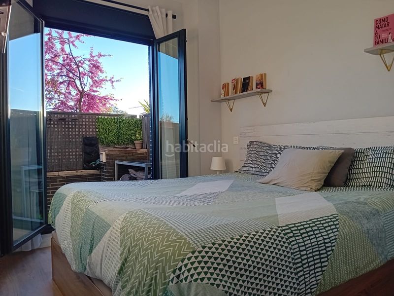 Foto 987664cb-f090-4bbd-a3a8-ae016b031bf1. Pis amb calefacció aparcament piscina a Almendrales Madrid