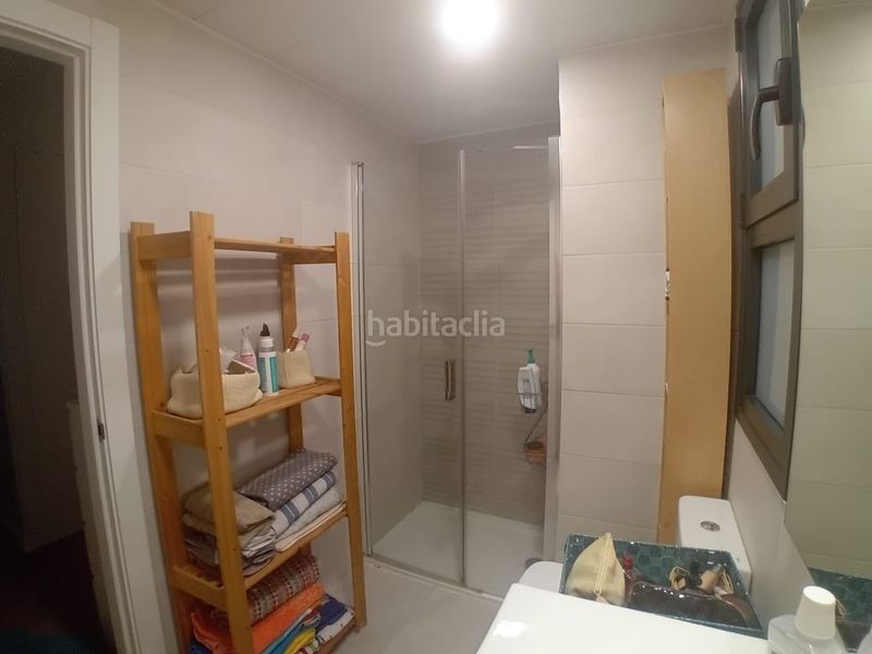 Foto da8564ef-7ce7-4541-915d-5b8053a33aa7. Pis amb calefacció aparcament piscina a Almendrales Madrid