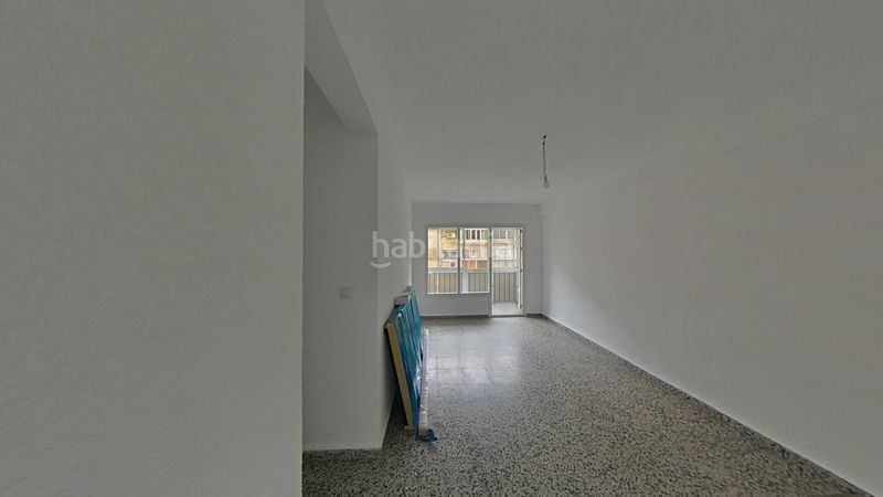 Foto 3ff9eeb3-6aa4-4cc8-8215-2f63798dd40c. Pis a La Luz - El Torcal Málaga