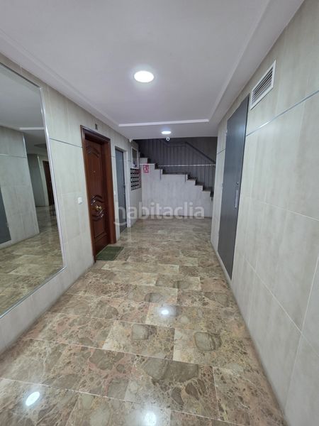 Foto 196c2601-7466-422e-97c2-899b8abb6f4b. Pis amb piscina a Dos Hermanas - Nuevo San Andrés Málaga