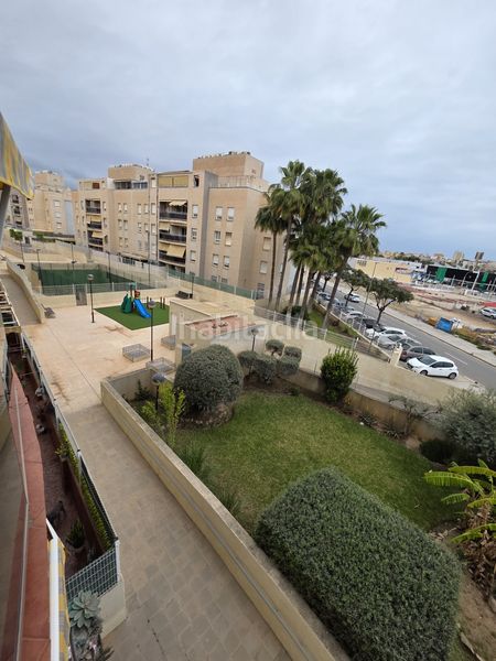 Foto 4ce37754-d573-4de6-8d9f-cd1f2036690e. Pis amb piscina a Dos Hermanas - Nuevo San Andrés Málaga