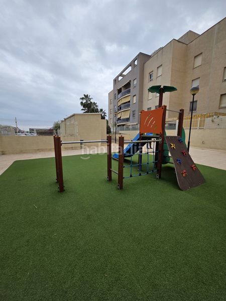 Foto 939cdc9b-c31f-4d4c-8dda-db7beed19169. Pis amb piscina a Dos Hermanas - Nuevo San Andrés Málaga