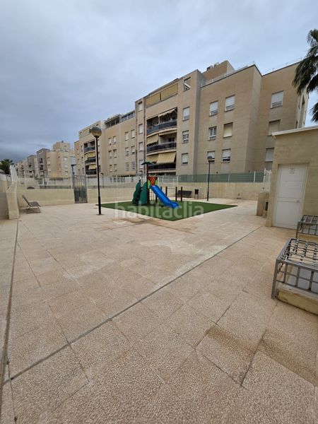 Foto d09e32bc-2e26-4ba7-88a1-62fceef45148. Pis amb piscina a Dos Hermanas - Nuevo San Andrés Málaga