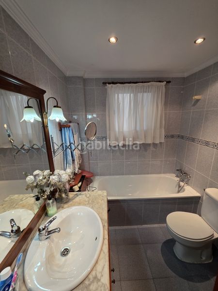 Foto f67600b6-e452-4c5c-bca1-9c8084866d73. Pis amb piscina a Dos Hermanas - Nuevo San Andrés Málaga