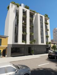 Pis a Carrer d'alfons el magn�nim 54. 3 dormitorios y 2 ba�os. Obra nova