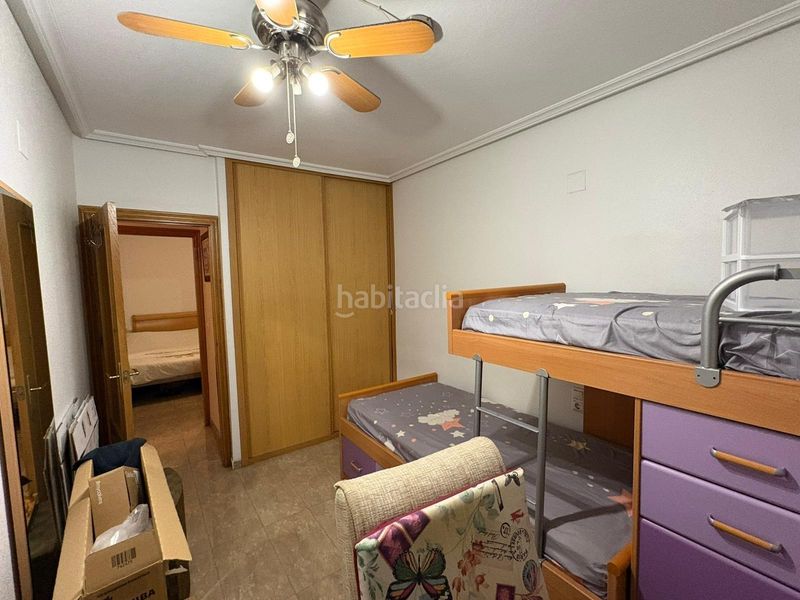 Foto 6bcebfa5-bb19-45a0-90d1-8befe1813000. Casa a pedro lorca 121 a Las Piscinas Naturales Torrevieja