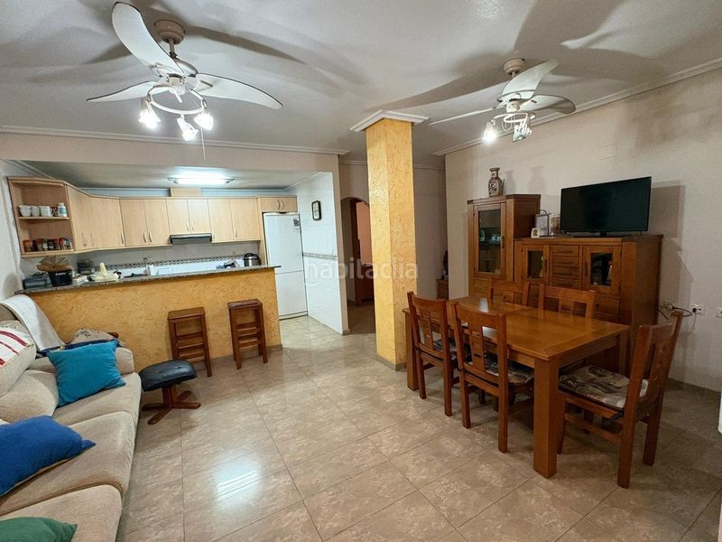 Foto 831f3318-efe0-4b76-a8e2-47e817385098. Casa a pedro lorca 121 a Las Piscinas Naturales Torrevieja