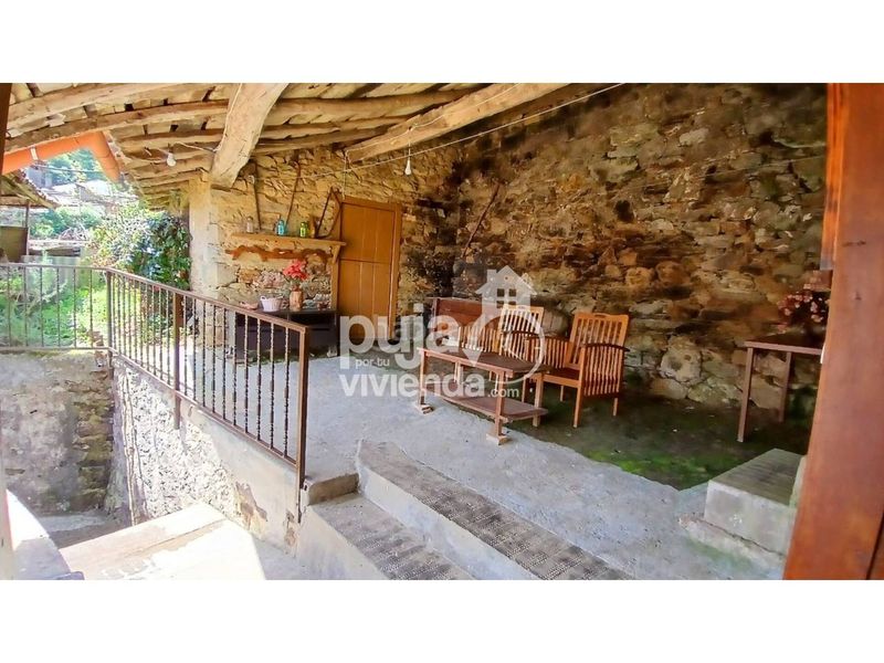 Foto 46e4182b-1cee-462a-9611-104f81e1c8e9. Casa amb aparcament a Tineo
