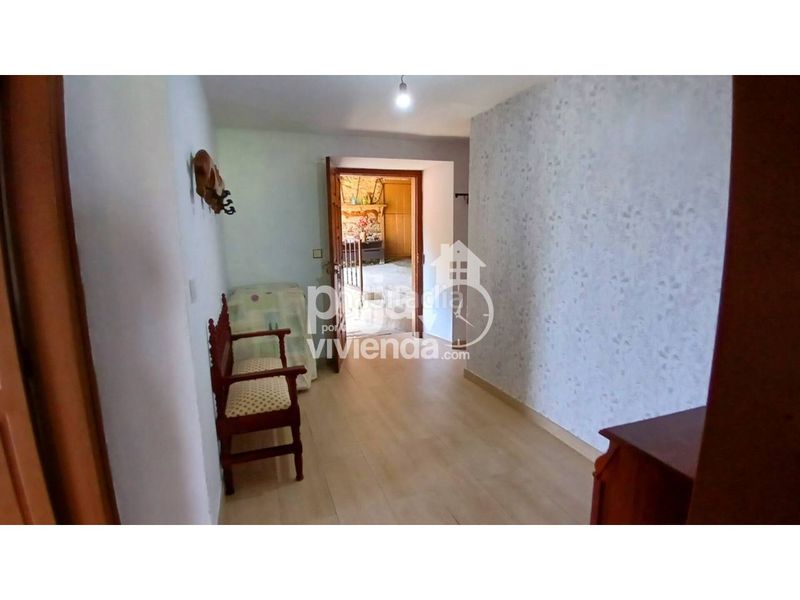 Foto 470412ad-11f5-415f-9e56-49a2fce82814. Casa amb aparcament a Tineo