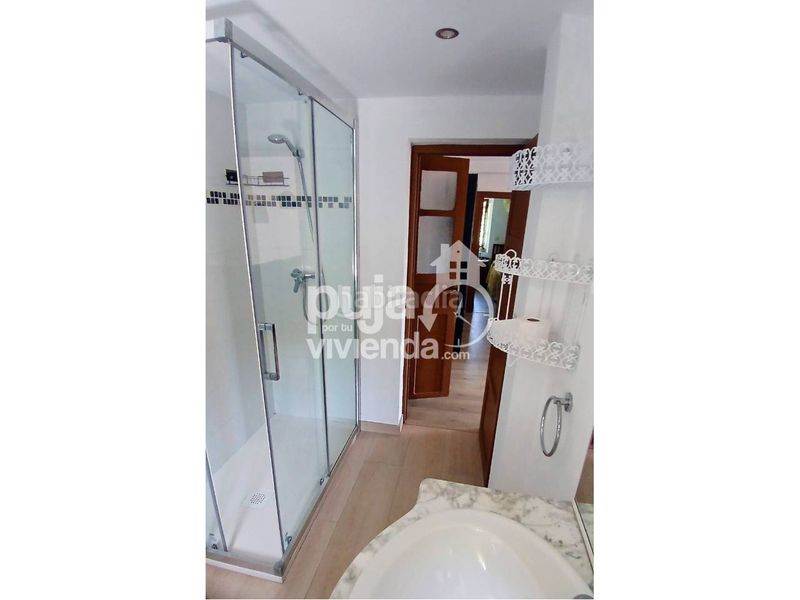 Foto 632df3df-7718-492a-8f2e-f41b856bce21. Casa amb aparcament a Tineo