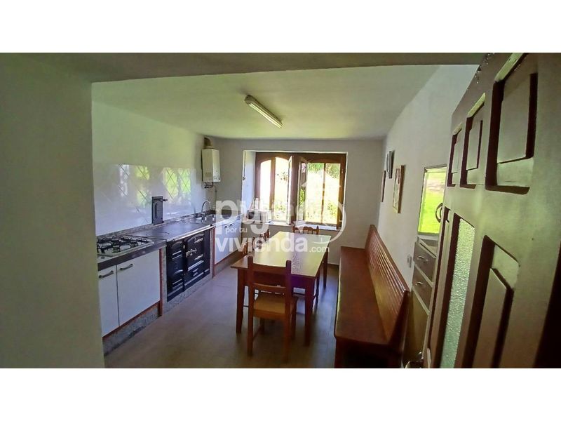 Foto 8c37e56e-99e7-4a0d-b8e5-c9f90cde0421. Casa amb aparcament a Tineo