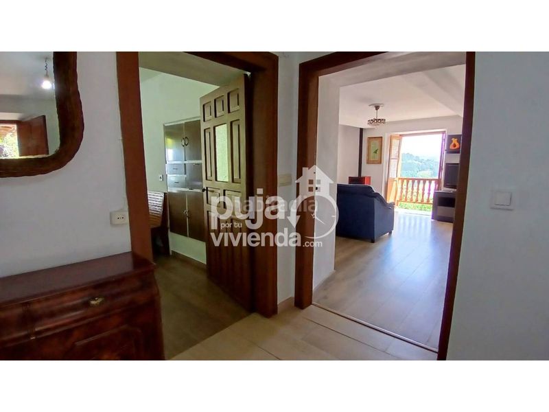 Foto dff75928-de4b-44fc-a734-ef34d3f6a195. Casa amb aparcament a Tineo