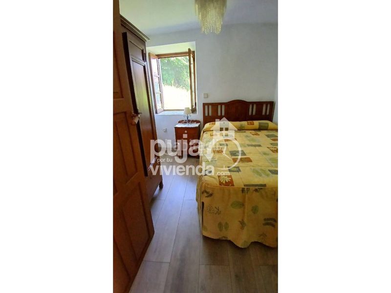 Foto e05fe86a-4689-489a-9338-454393ca7a88. Casa amb aparcament a Tineo