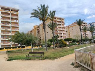 Apartament a Avenida riu torres 10. Apartamento de 1 habitación en primera línea de playa