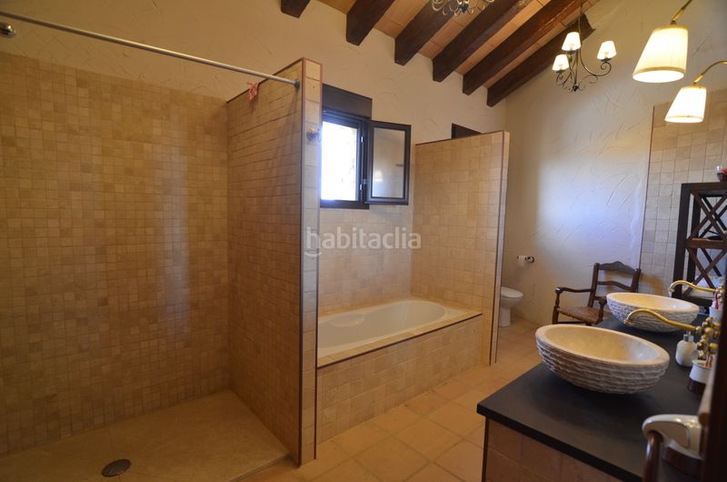 Foto 07aeef87-7e6e-4016-8eb1-af7824753816. Chalet in calle francisco delgado alonso 37 in Madroño (El)