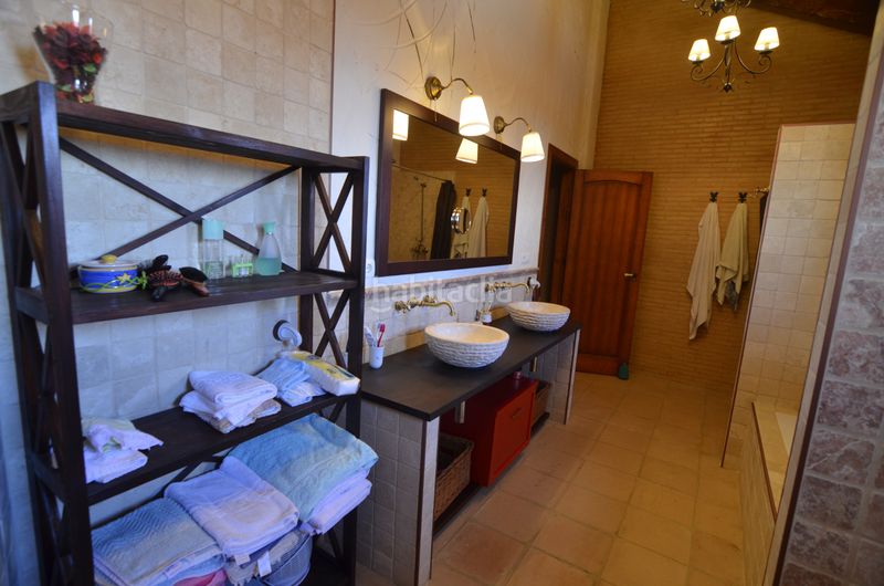 Foto 13d28954-be3e-4895-8b7a-a4fe97f0e7fd. Chalet in calle francisco delgado alonso 37 in Madroño (El)