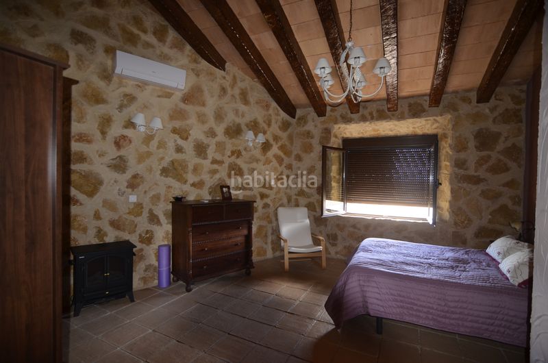 Foto 23ae775a-63a5-4246-a0a6-c5845f5372a9. Chalet in calle francisco delgado alonso 37 in Madroño (El)