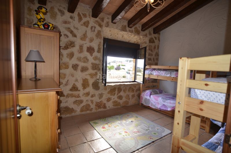 Foto 69fa8385-ce29-4a51-a5d9-92d3e5f2505f. Chalet in calle francisco delgado alonso 37 in Madroño (El)