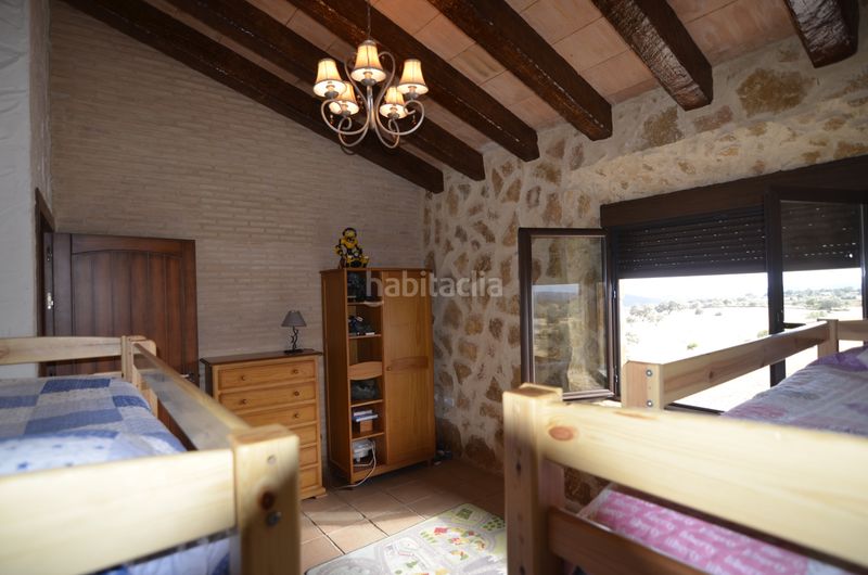Foto aa59d1d0-071c-49ee-adf7-b2eca42a45c3. Chalet in calle francisco delgado alonso 37 in Madroño (El)
