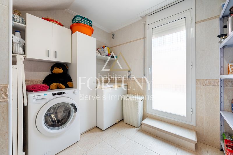 Foto b6104f5c-32e5-40d6-972c-cbe228ffe745. Casa  en el catllar en Catllar (El)