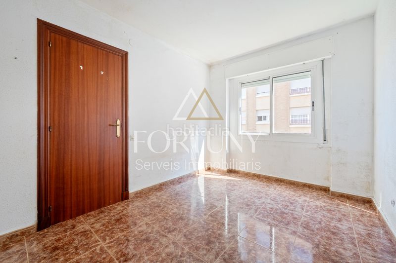 Foto 1f3e7c79-8c9a-4d5a-aebd-0978ce4d1936. Pis a Temple Tortosa