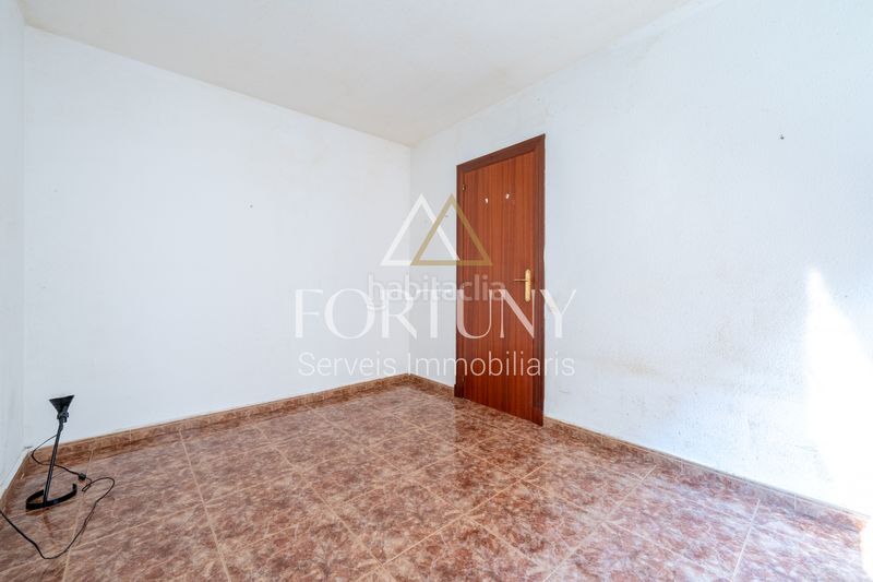 Foto fc096dc6-ea9b-45ad-9f75-0048e7d5525c. Pis a Temple Tortosa