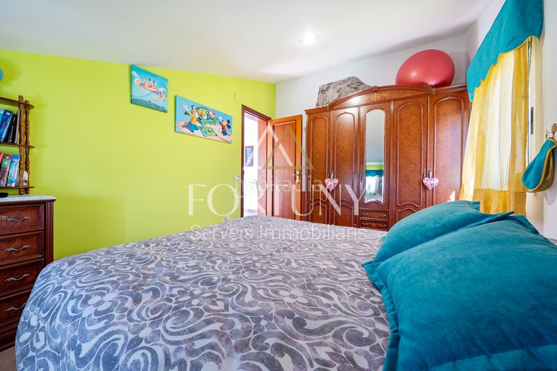 Foto 6450ad06-3906-43d1-8164-689f4fc2ca38. Casa amb aparcament piscina a Catllar (El)