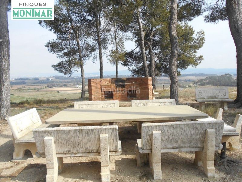 Foto 0c5a1691-8d15-49a9-933f-d4bba6cb060a. Masia a Sant Jaume dels Domenys