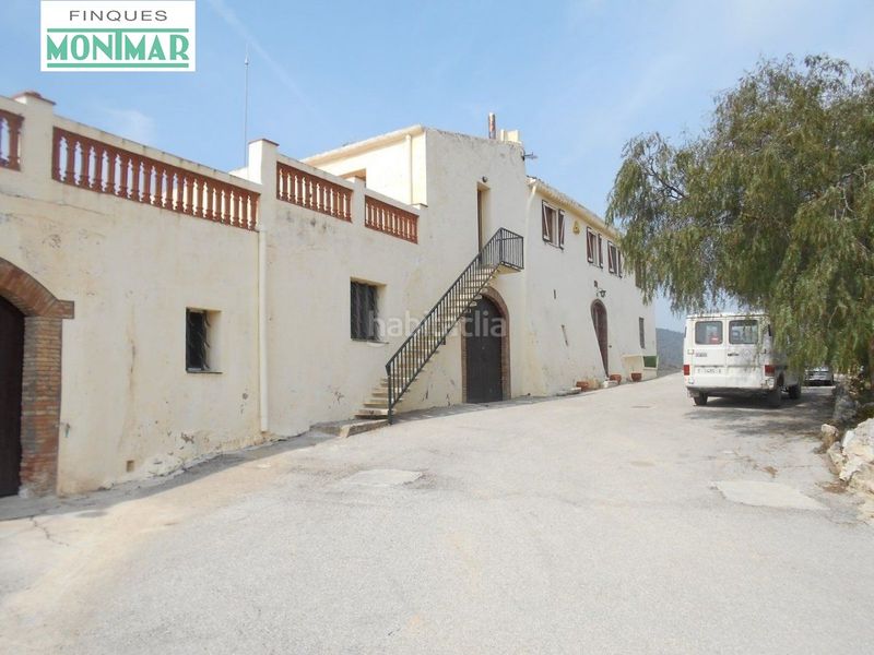 Foto 1b1e87d8-a944-4fde-b413-0c102ad06f6b. Masia a Sant Jaume dels Domenys
