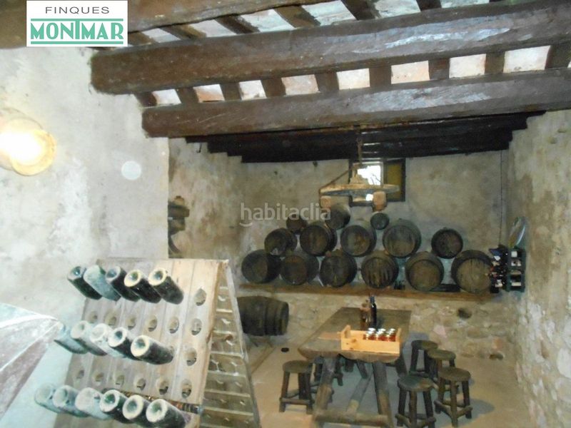 Foto 4a2ab6d1-51a0-4205-9601-5f7383cb9e0b. Masia a Sant Jaume dels Domenys