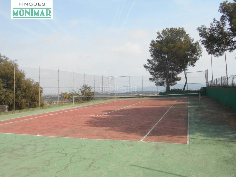 Foto b48e8a49-8d50-407f-9e78-026f8e4b3b75. Masia a Sant Jaume dels Domenys