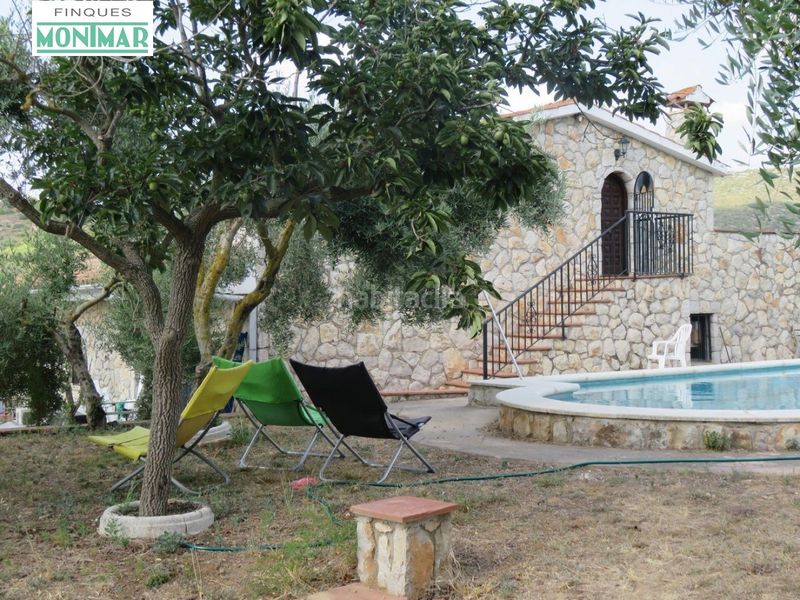 Foto 1be69a7f-bad7-4b09-99ad-eaadd76243b8. Masia amb piscina a Canyelles
