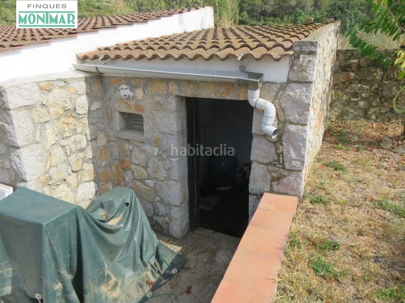 Foto a2899e8f-7d37-44bb-a6ab-1f47e6a89742. Masia amb piscina a Canyelles