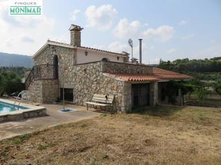 Casale in Canyelles. Venta de masia de 15,5 ha. en canyelles.