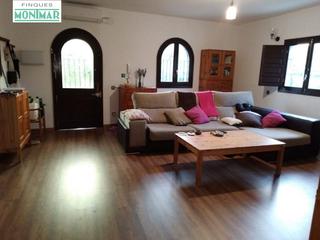 Country house in Canyelles. Venta de finca rustica de 15,5 ha. en canyelles.