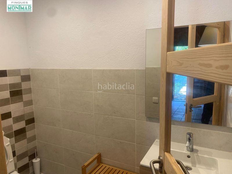 Foto 5f2543ab-a5ac-4f09-83f2-a4a024f3d4fd. Local comercial a Secuita (La)