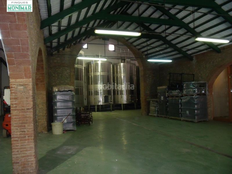 Foto a05053d9-221b-4892-bc38-643fb21ae29a. Local comercial a Secuita (La)