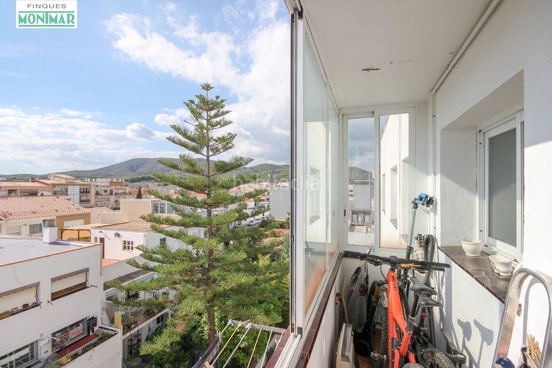 Foto 6a2b7ce8-cb3e-44dc-9085-76fbdf4c919f. Àtic a Centre Sant Pere de Ribes