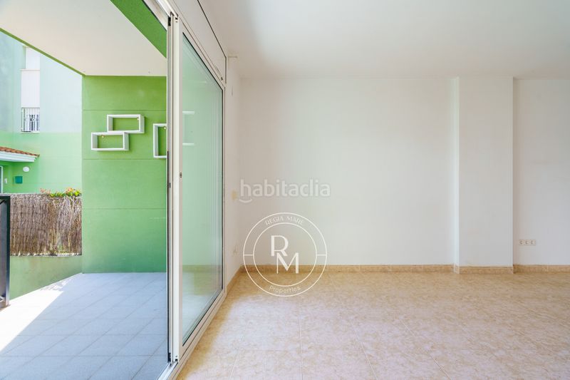 Foto 4a172c6d-1282-49e2-b830-af9b8645771c. Flat with heating parking pool in Sant Salvador Coma-ruga