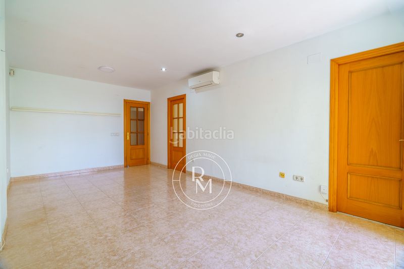 Foto f1f1106f-a8c3-4365-8241-937c8ea0b20a. Flat with heating parking pool in Sant Salvador Coma-ruga