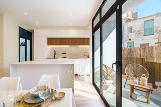 Etagenwohnung in Centre. Reforma integral a estrenar en el corazón de sitges