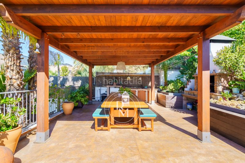Foto 623d8801-eaf8-4984-8291-ea8ed2785bdf. Casa aparellada amb xemeneia calefacció aparcament piscina a Roda de Barà