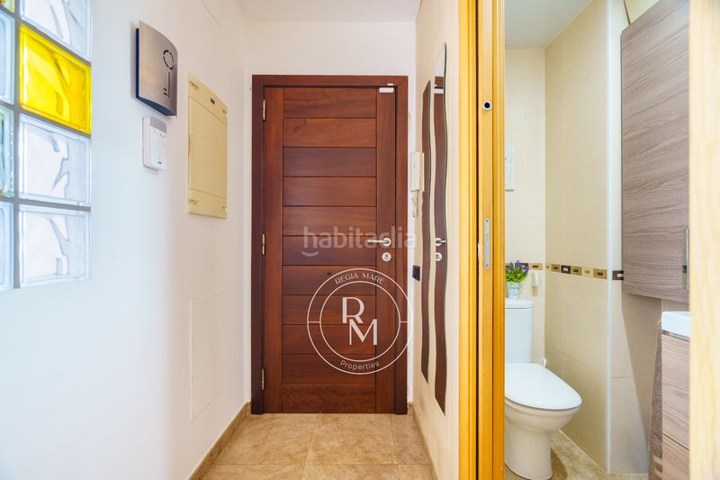 Foto 82545439-4985-4cd4-bfec-fa6d0ac4ad86. Casa aparellada amb xemeneia calefacció aparcament piscina a Roda de Barà