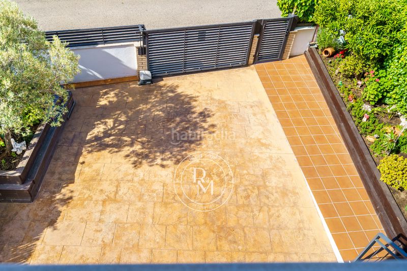 Foto fdb180d5-7475-4151-97ea-17d840a1f003. Casa aparellada amb xemeneia calefacció aparcament piscina a Roda de Barà