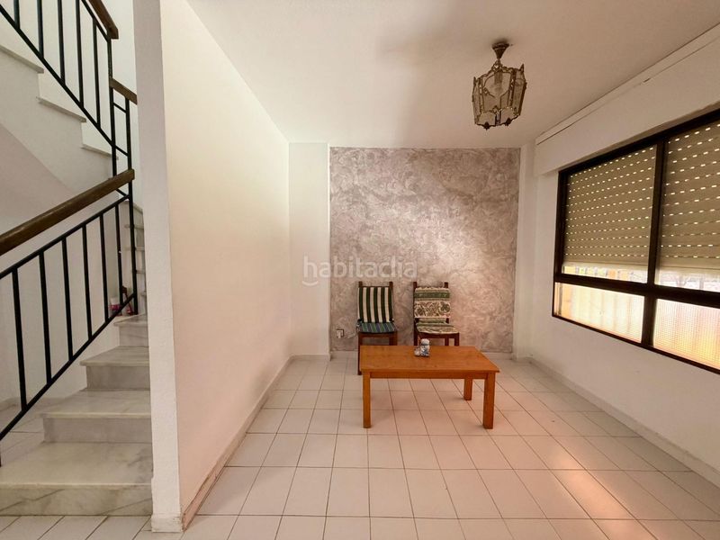 Foto 78cd10da-6006-4420-a81f-64cac2a99353. Xalet amb aparcament piscina a Salobreña costa Salobreña