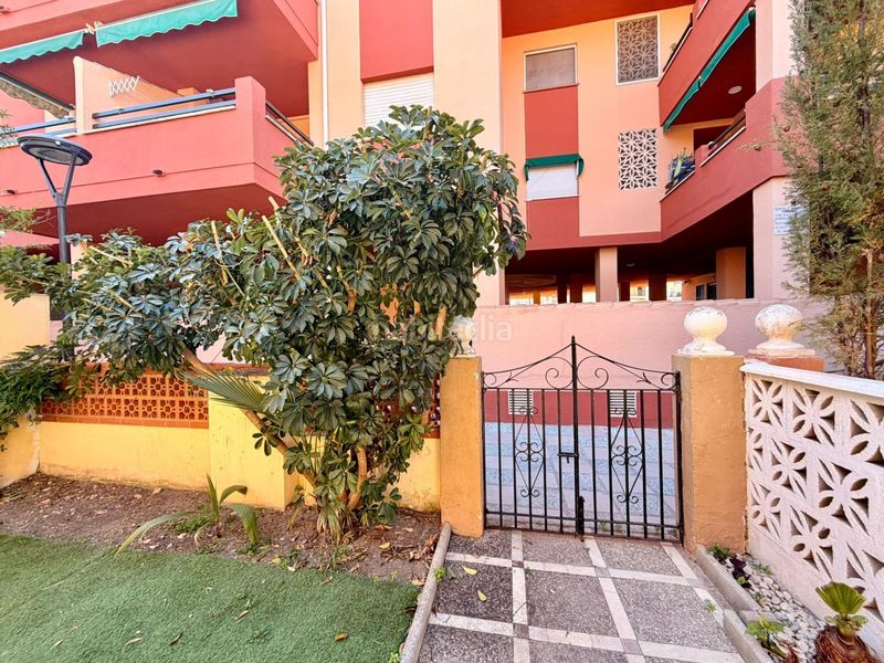 Foto 7cb3f1de-a6d6-44dc-b7ba-dc7fd41652ea. Xalet amb aparcament piscina a Salobreña costa Salobreña